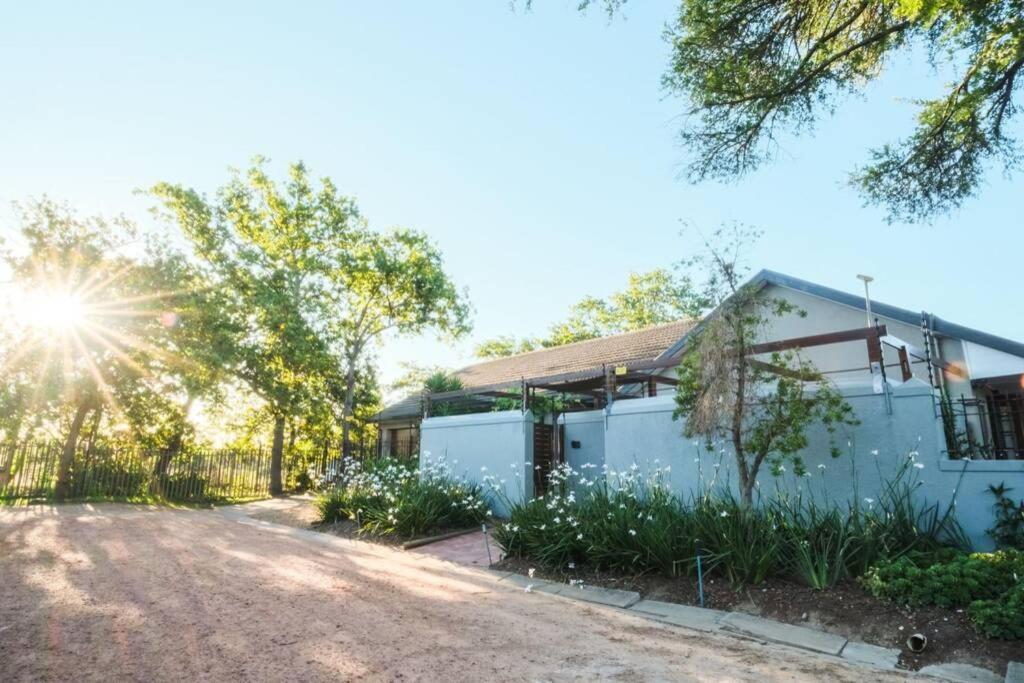 Home In Cape Town-The Homestead Stellenbosch Extérieur photo